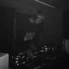 Höni thumbnail