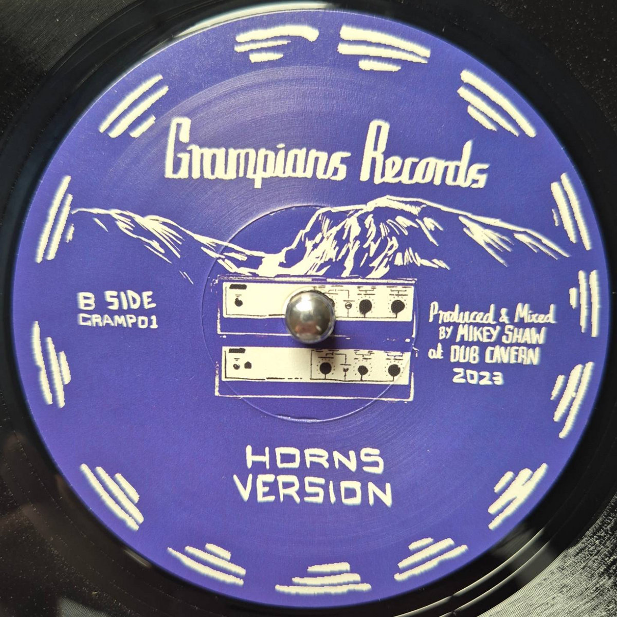Joe Yorke & The Grampians - Strange Times (Grampians Records