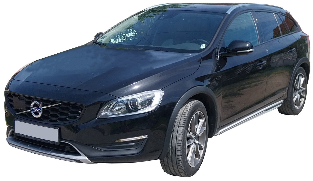 Volvo V60 2014 large family car photo detail