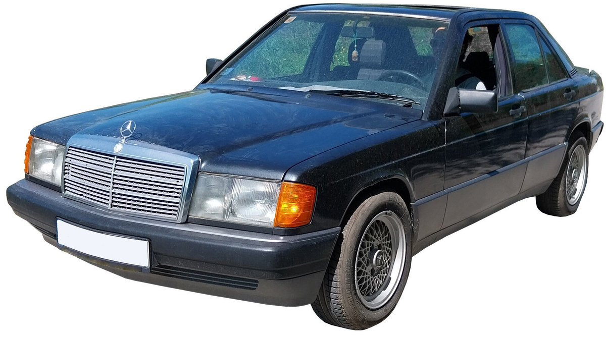 Mercedes Benz C Class W201 1982 large family car photo detail