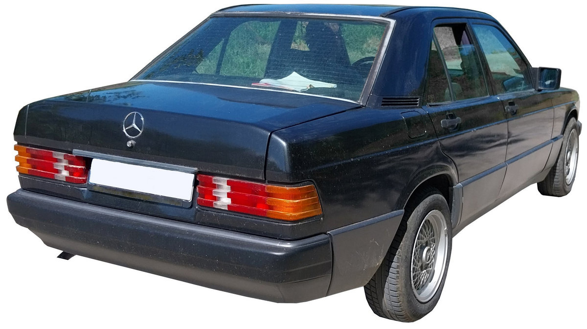 Mercedes Benz C Class W201 1982 large family car photo detail