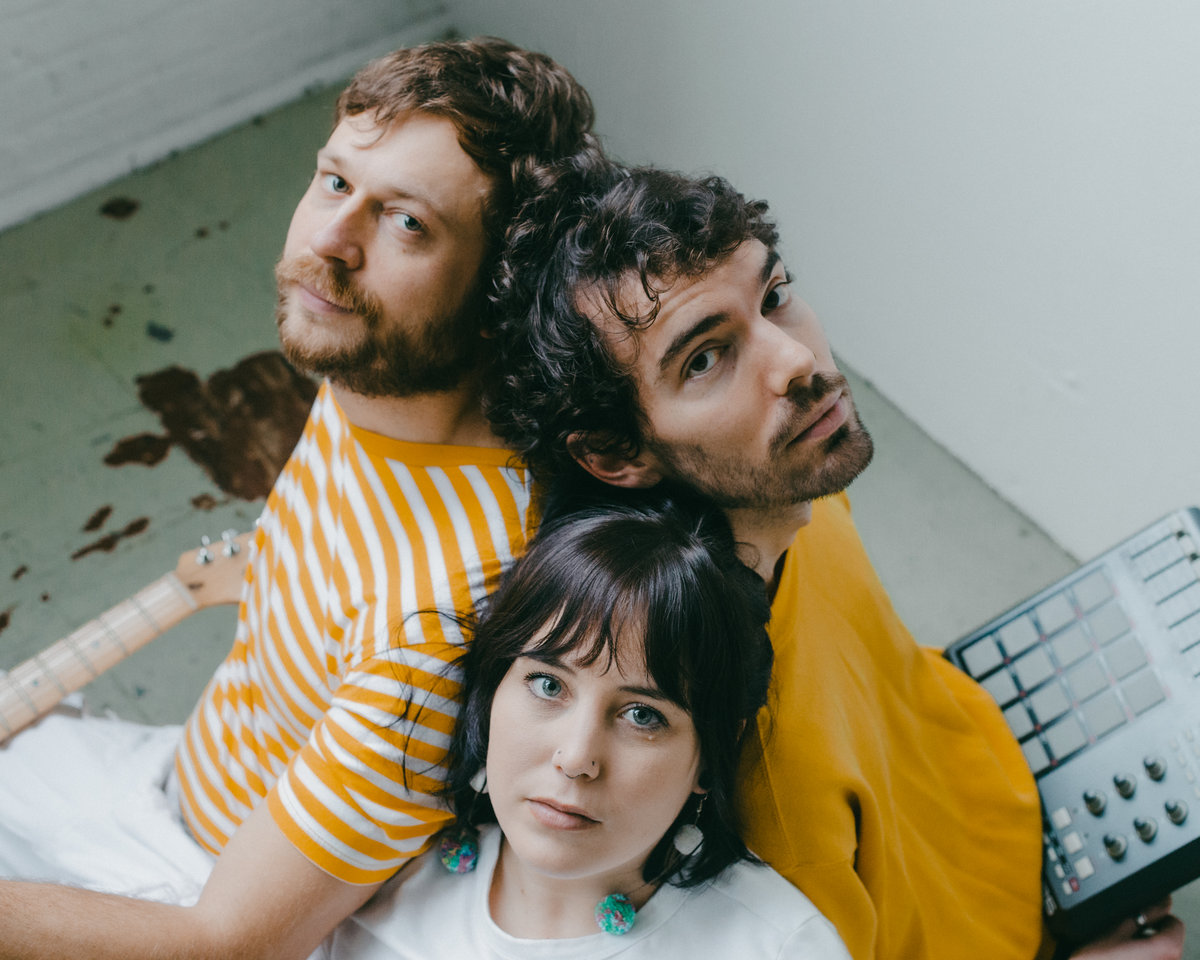 ミュージシャン EXILE VELOUR SET-UP LIMITED PRE-ORDER ]VELOUR SET-UP 2024.11.16(SAT) 12:00~11.30(SAT