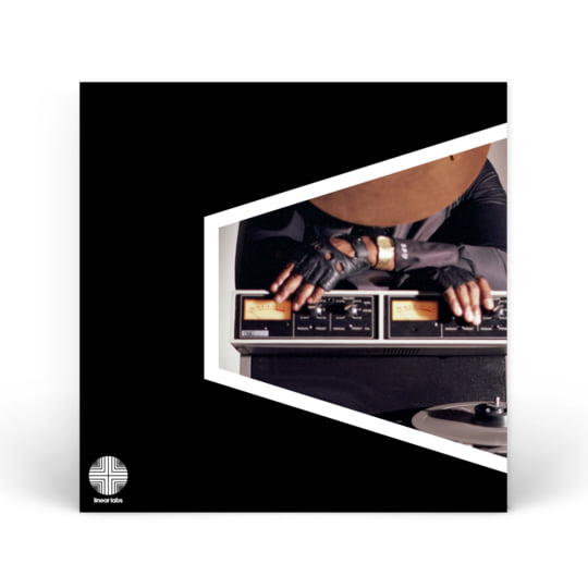 Adrian Younge presents Linear Labs: São Paulo | Adrian Younge