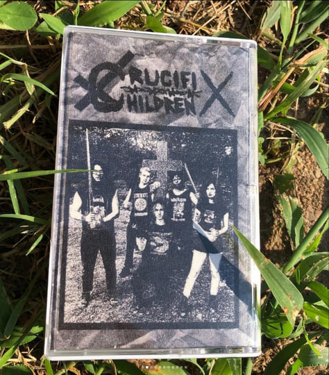 DEMO 24 | Crucifix Children
