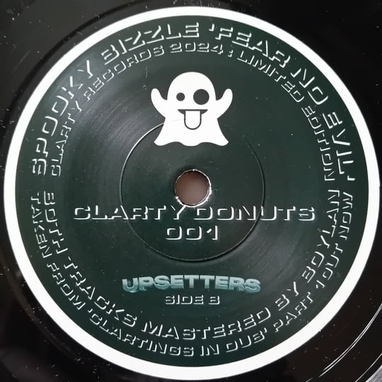 CRAPJOE SILENT MONSTER 野崎森男 CD MORIO Not Alone - Monstercat