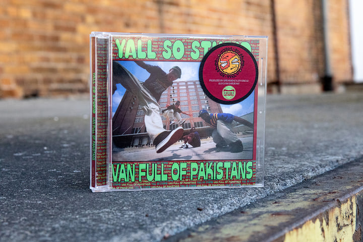 Van Full Of Pakistans | Y