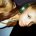 noella thumbnail