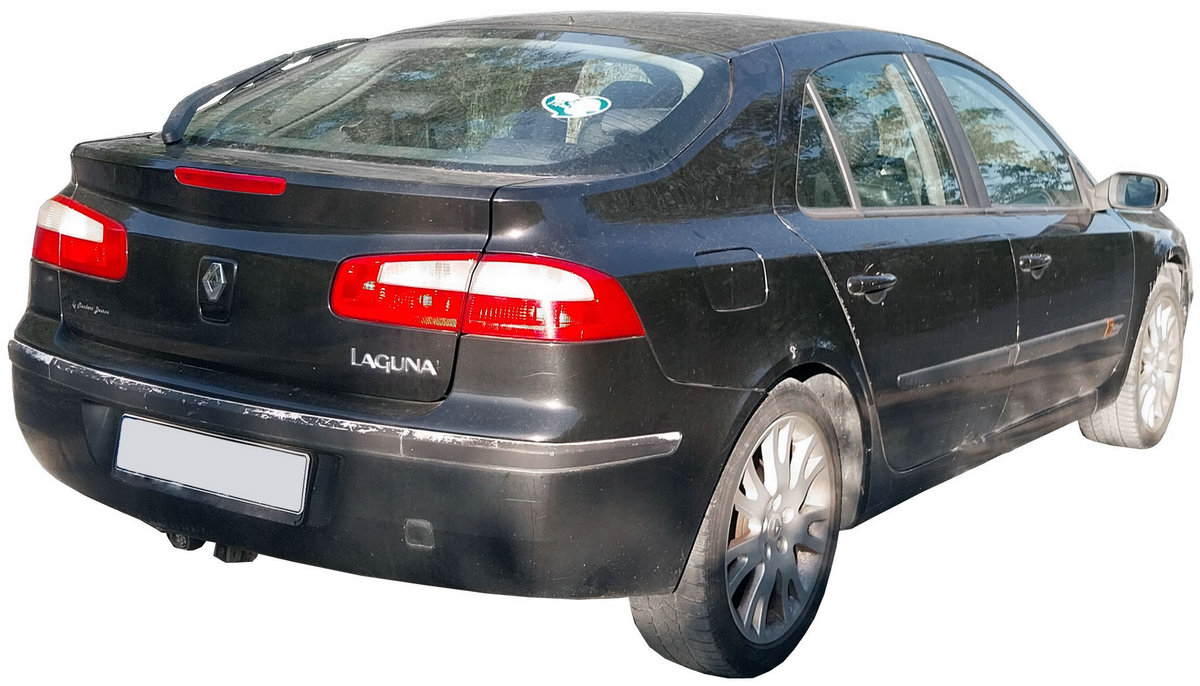 Renault Laguna 2000 large family car photo detail