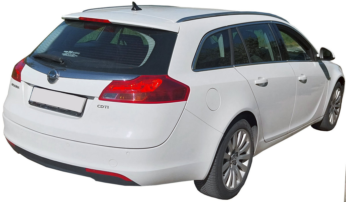 Opel Insignia A 2008 Large Family Car 2 photo detail