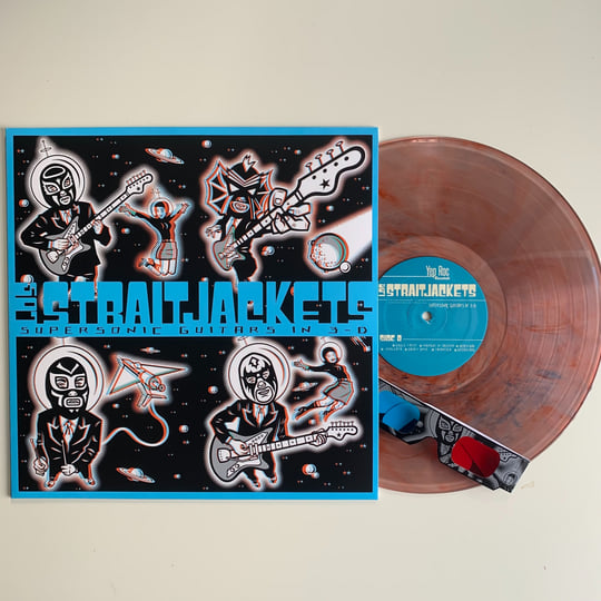Supersonic Guitars in 3-D | Los Straitjackets