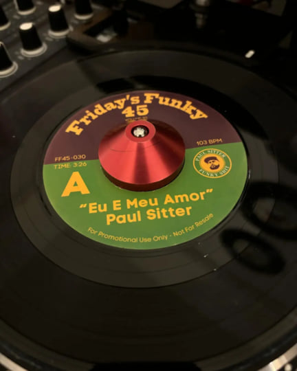 Paul Sitter, Tony Lavrutz / Eu E Meu Amor b/w Lesaurele Paul Sitter, Tony Lavrutz / Eu E Meu Amor b/w Lesaurele