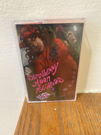 邦楽 strawberry record 2nd album CHUU, CHUU, MONTHLY GIRL, LOONA, CHUU, MONTHLY GIRL, LOONA