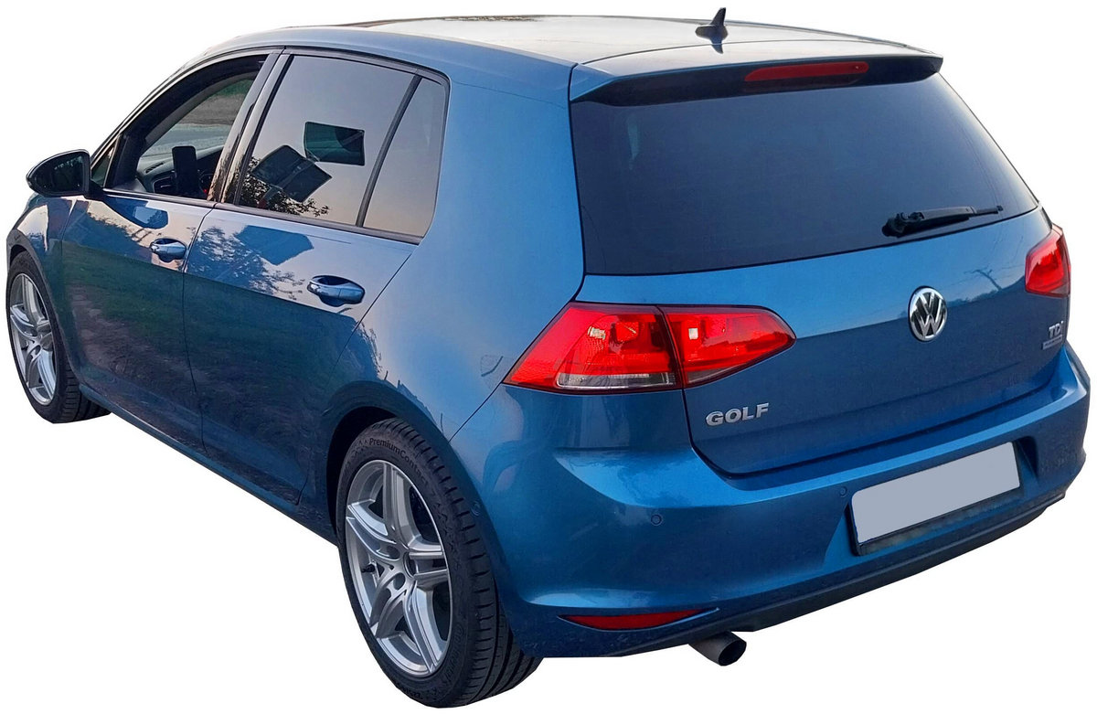 Volkswagen Golf 2012 Compact Car photo detail