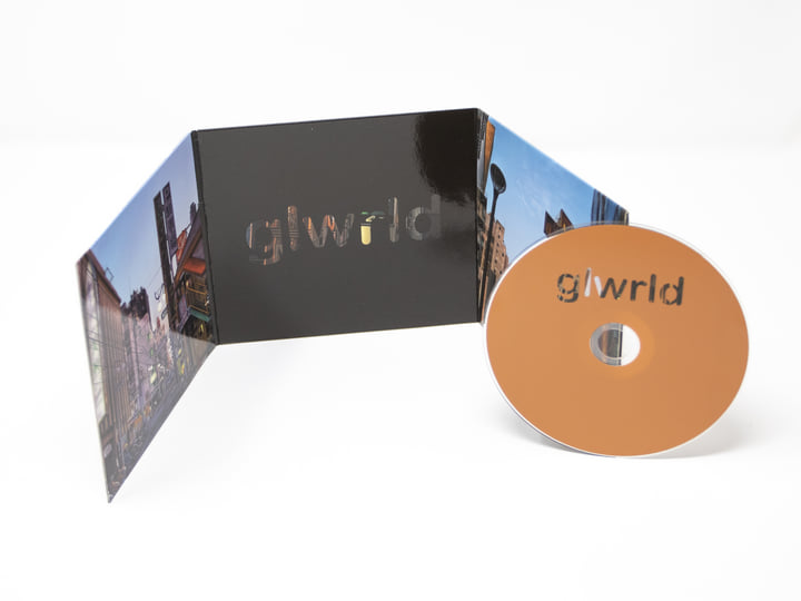 Glow World | Rod Modell & Taka Noda | Silentes