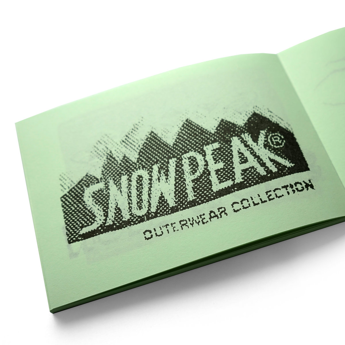 KFAX18 - OUTDOOR BRAND NECK LABELS | Klasse Wrecks