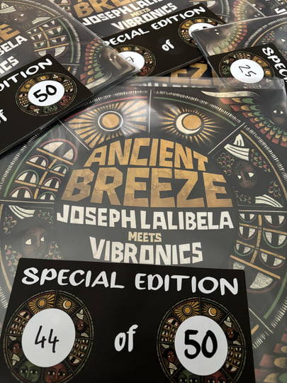 英LP Joseph Lalibela, Vibronics, Ma Ancient Breeze SCOOP83LP Scoops  UK /00240 Ancient Breeze | Joseph Lalibela meets Vibronics and The