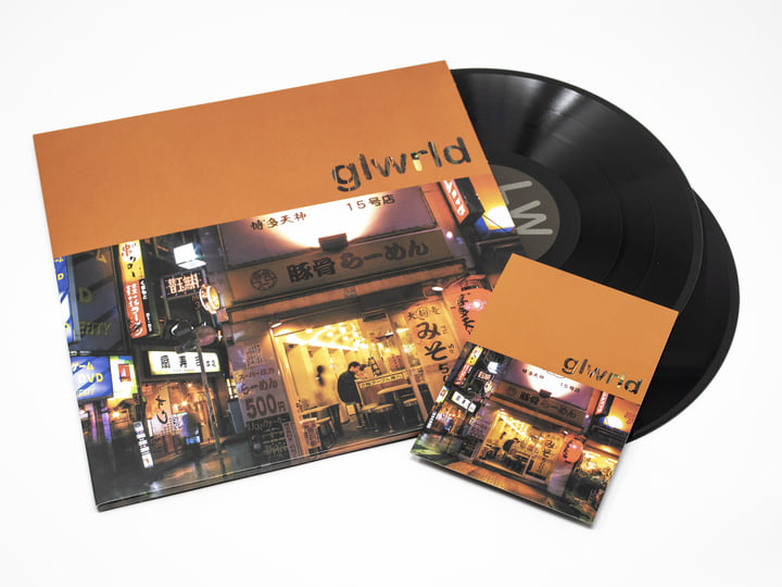 Glow World | Rod Modell & Taka Noda | Silentes