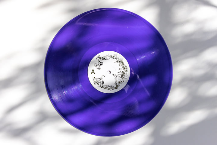 Seven Dances To Embrace The Hollow | Sopraterra | Präsens Editionen