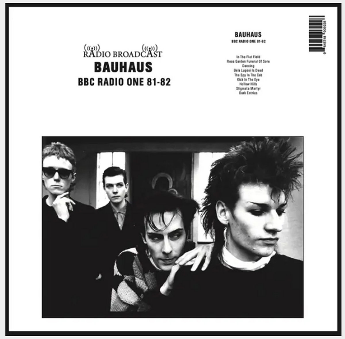 BAUHAUS 1979〜1983 新品　LPサイズCD BOX Amazon.co.jp: BAUHAUS 1979?1983 LPサイズCD BOX : おもちゃ