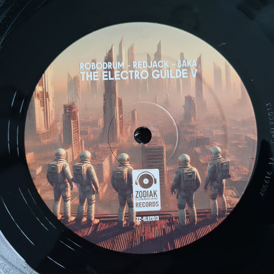ZC-ELEC013 - The Electro Guilde V | Robodrum, RedJack, Baka