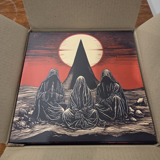 East of the Sun, West of the Moon | HOLYSTONE