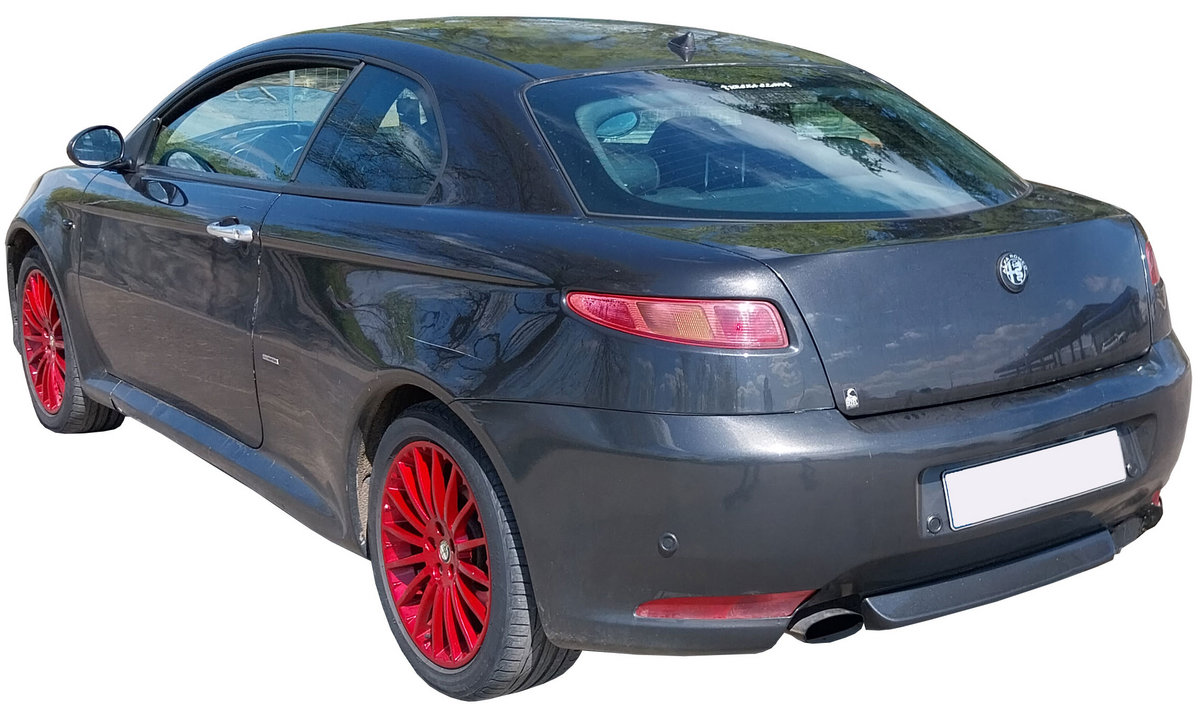 Alfa Romeo Gt 2003 Sports Car photo detail