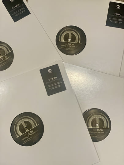 Waiting In The Dark EP | DJ 3000 | Motech