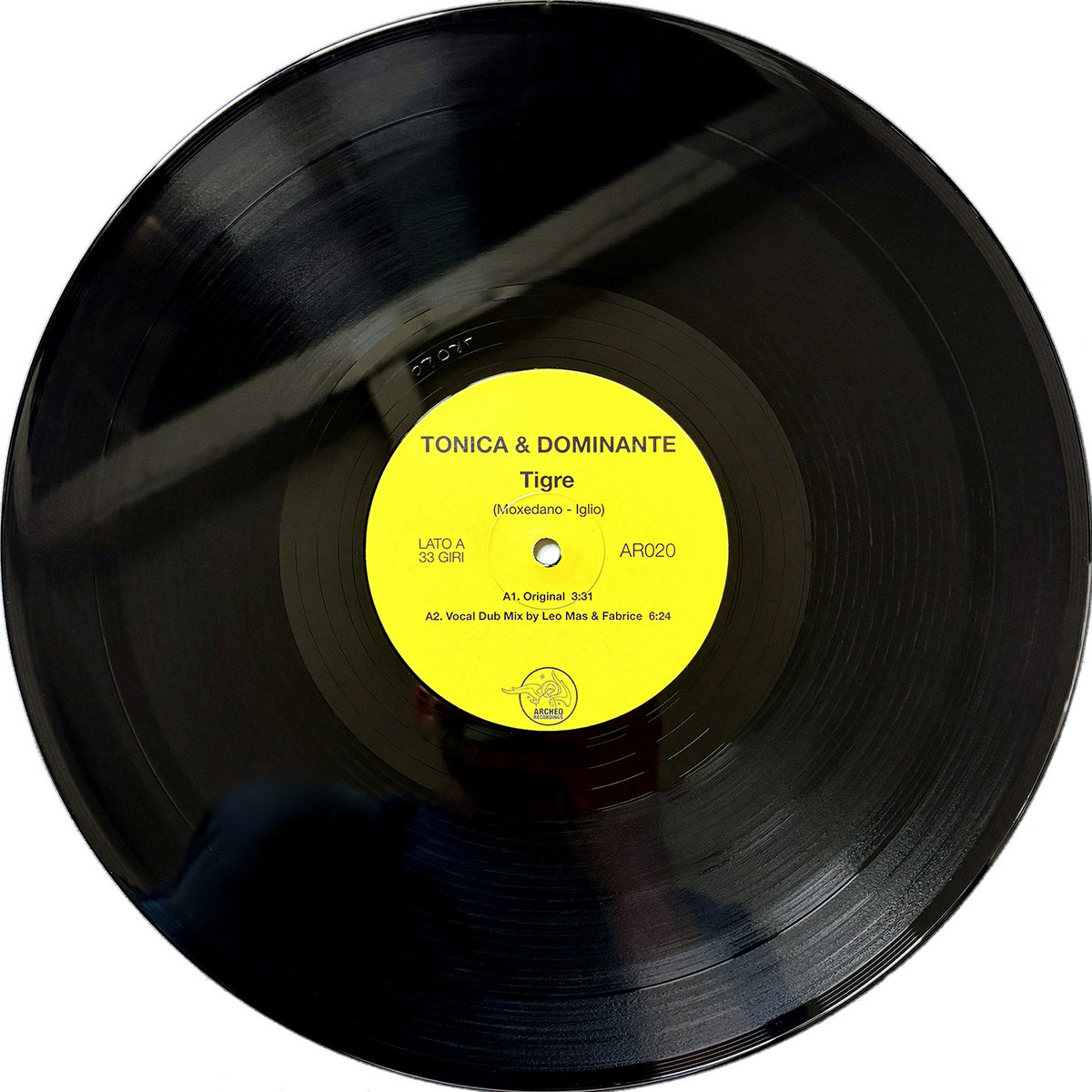 Tonica & Dominante - Tigre / Gennarino 'O Sioux (Original + Tonica & Dominante - Tigre / Gennarino 'O Sioux (Original +
