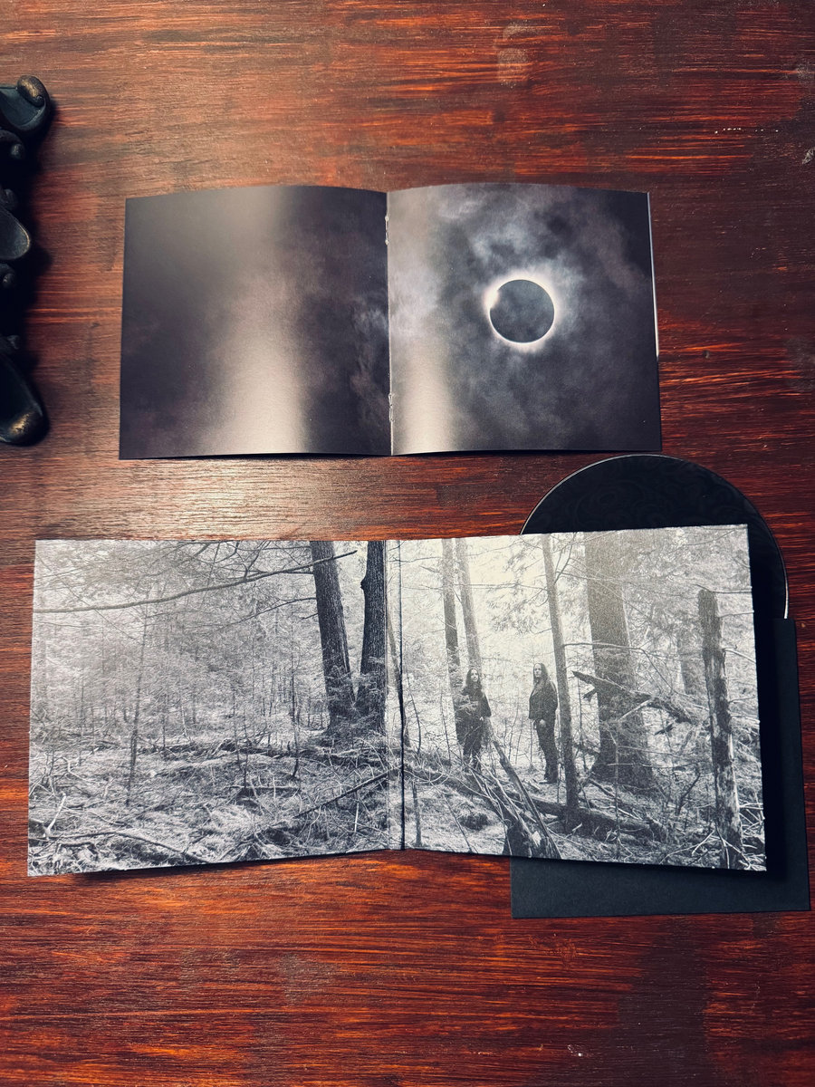 Eclipsing Worlds Of Scorn | OBSIDIAN TONGUE | Obsidian Tongue