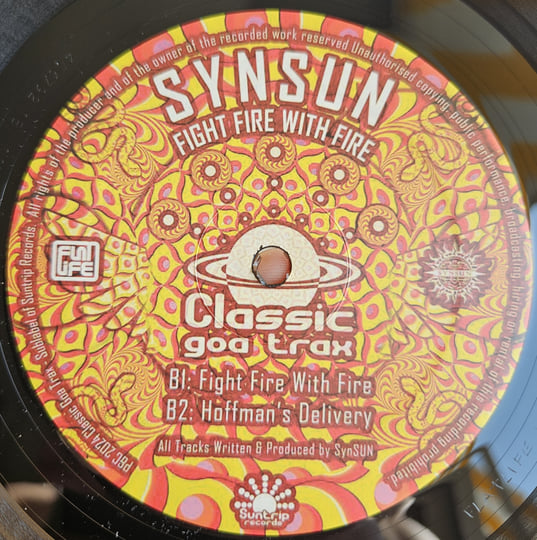 fire sound　レコード Classic Goa Trax 003 - Fight Fire With Fire EP | Synsun | Flatlife