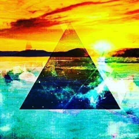 Aguador Psychedelic Totem