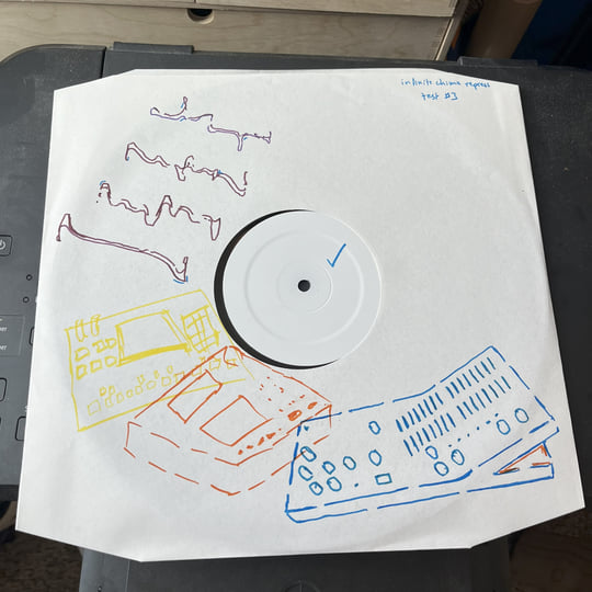 infinite chime | ali berger | TRACKLAND / Ali Berger