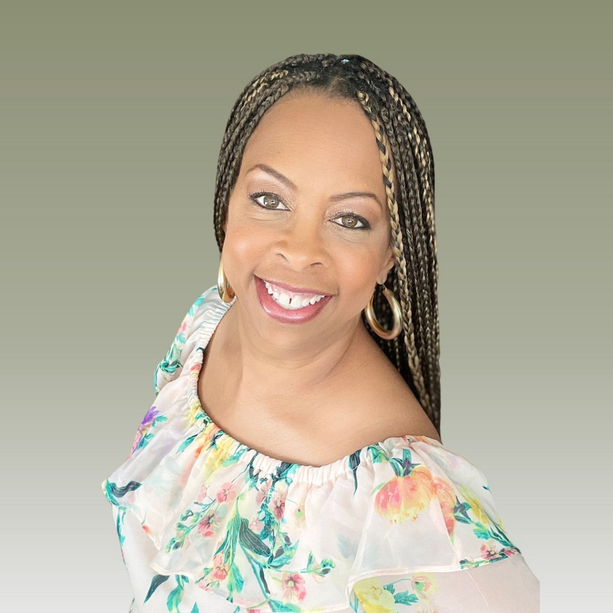 The RISE: The ANTHEM | Queenie Brown