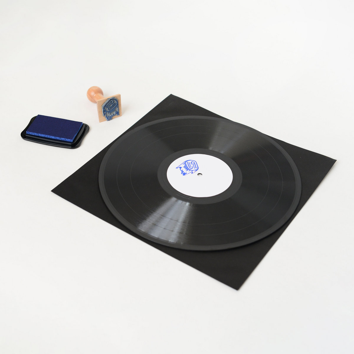 LMNL004 - zumi3 | XENIA REAPER | Oscilla Sound