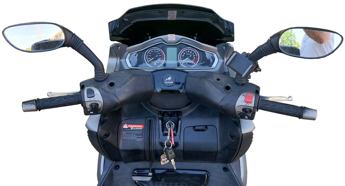 Qooder Quadro4 2015 Quadricycle Scooter Motorcycle photo detail
