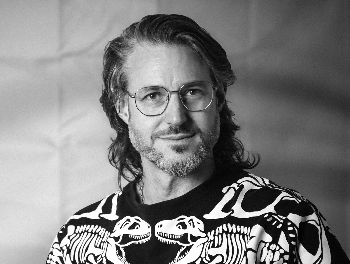 finger-dance-alphabethead