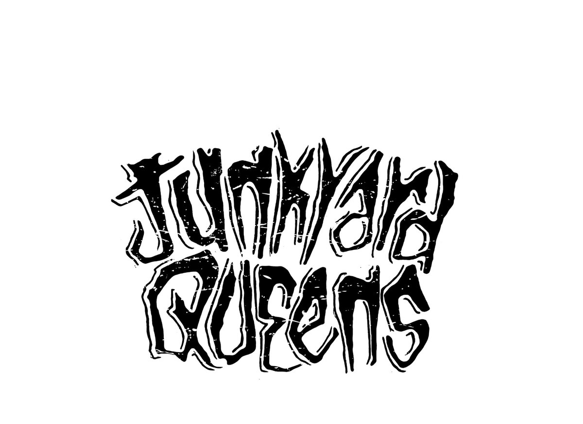 Junkyard Queens