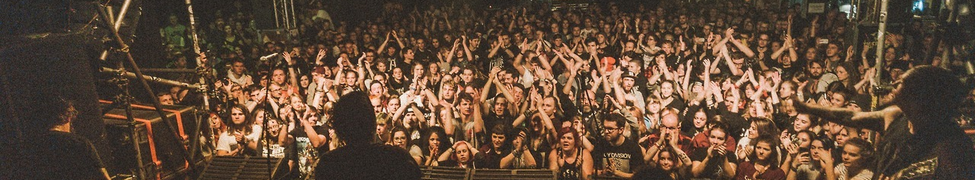 Capsize — Photo
