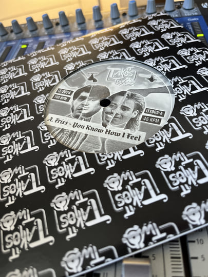 その他 The Futurist [CD] friss. - GENERATION CMD+Z | friss. | It Takes Two