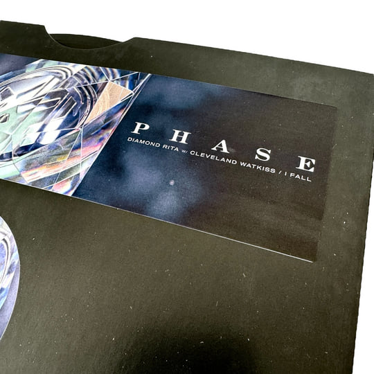 アルバム YCS-Izitso-Packshot-Vinyl+Main