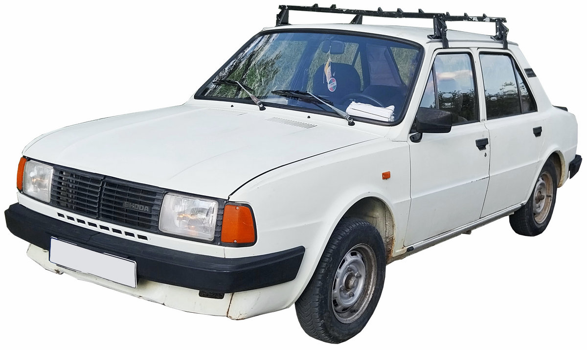 Skoda 120 M 1983 compact car photo detail