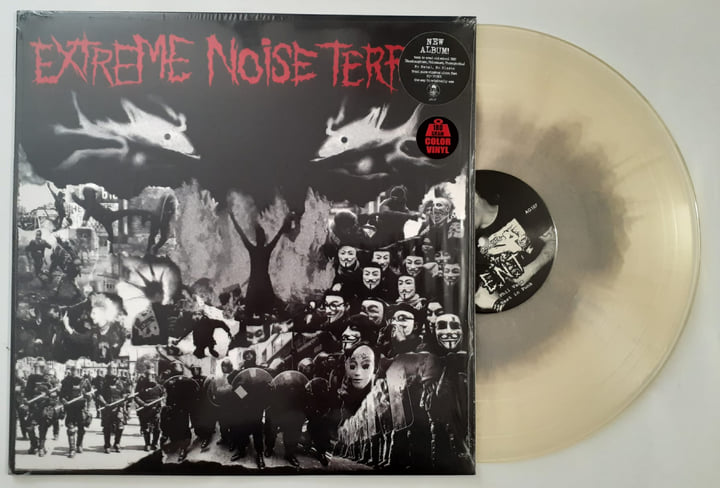 AG107 // EXTREME NOISE TERROR - 