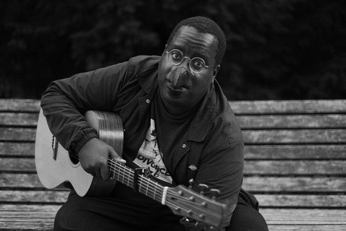 洋楽 DAUDI MATSIKO the king of misery Album Review: Daudi Matsiko – The King Of Misery | Belwood Music
