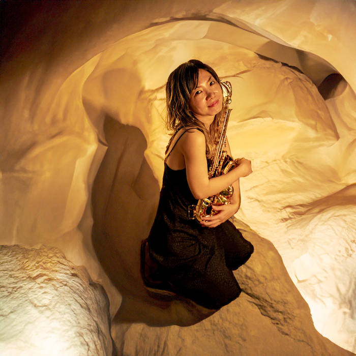 桃白白 桃白白~タオパイパイ~TaoPaiPai | 纐纈之雅代(a.sax) 邓煙宇