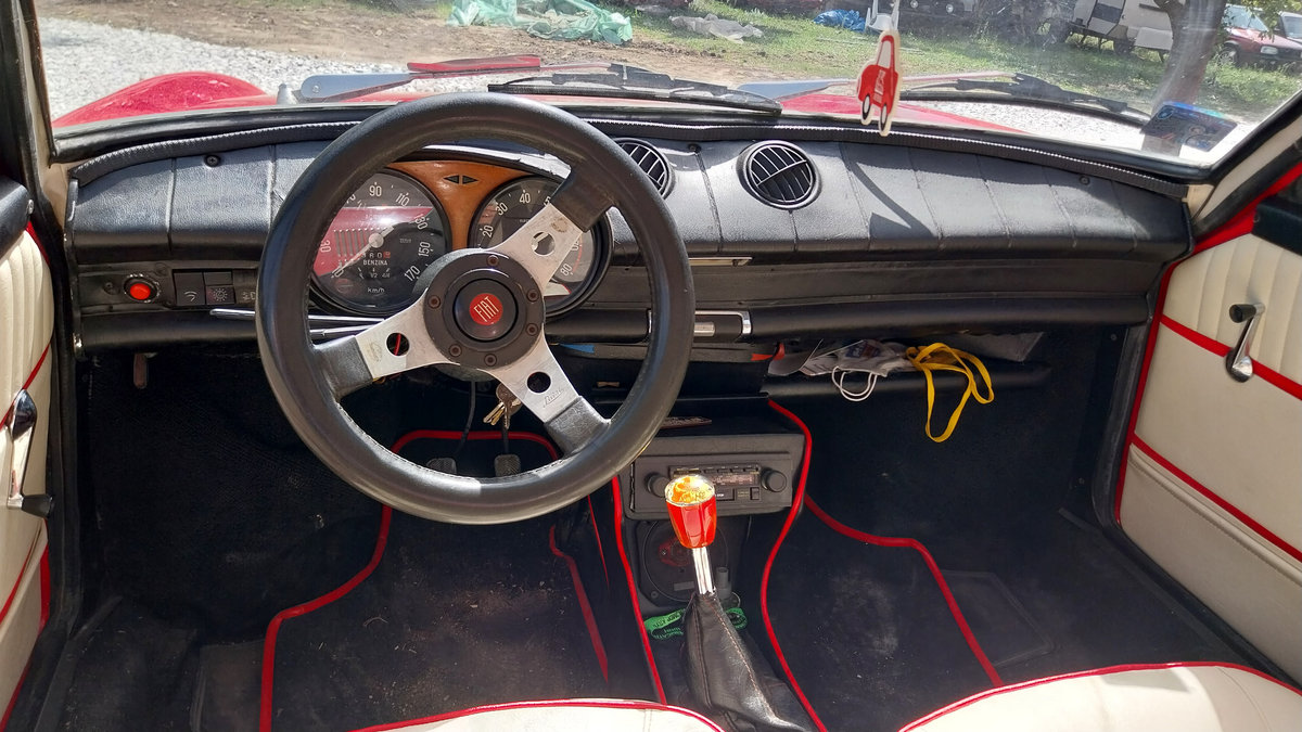 Fiat 850 Sport Coupe 1968 Sports Car photo detail