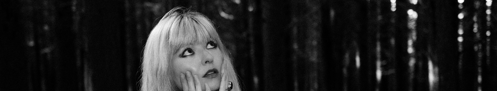 Still Corners — Photo