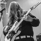 Tracy Andrew thumbnail