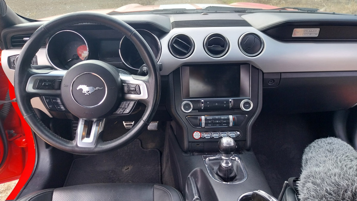 Ford Mustang 2015 muscle car photo detail