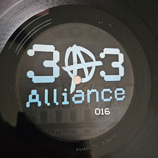 303 ALLIANCE 016 (+ DIGITAL CODE) (Acid Techno) | Benji303, Dilks