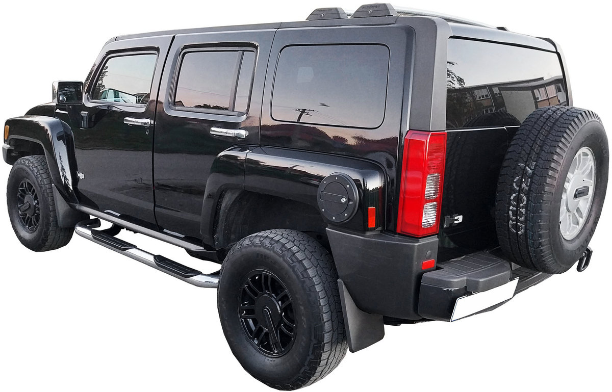 Hummer H3 2005 off-road mid-size SUV sport utility vehicle photo detail